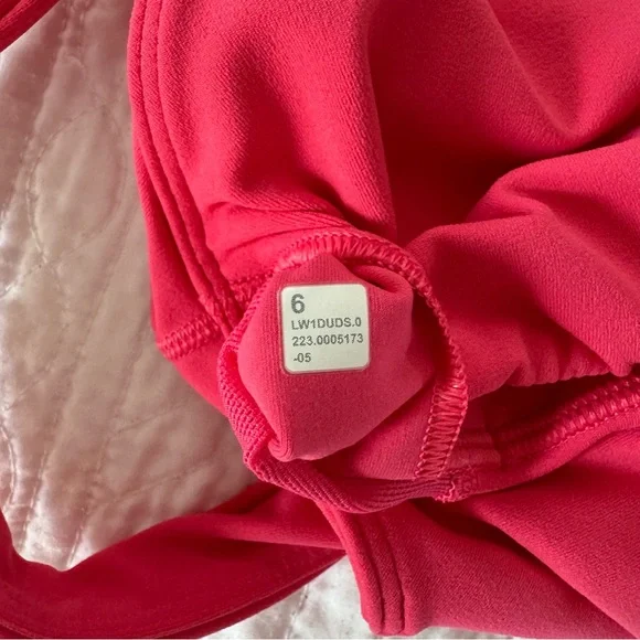 Lululemon Align Tank in Lip Gloss size 6 - Picture 9 of 9